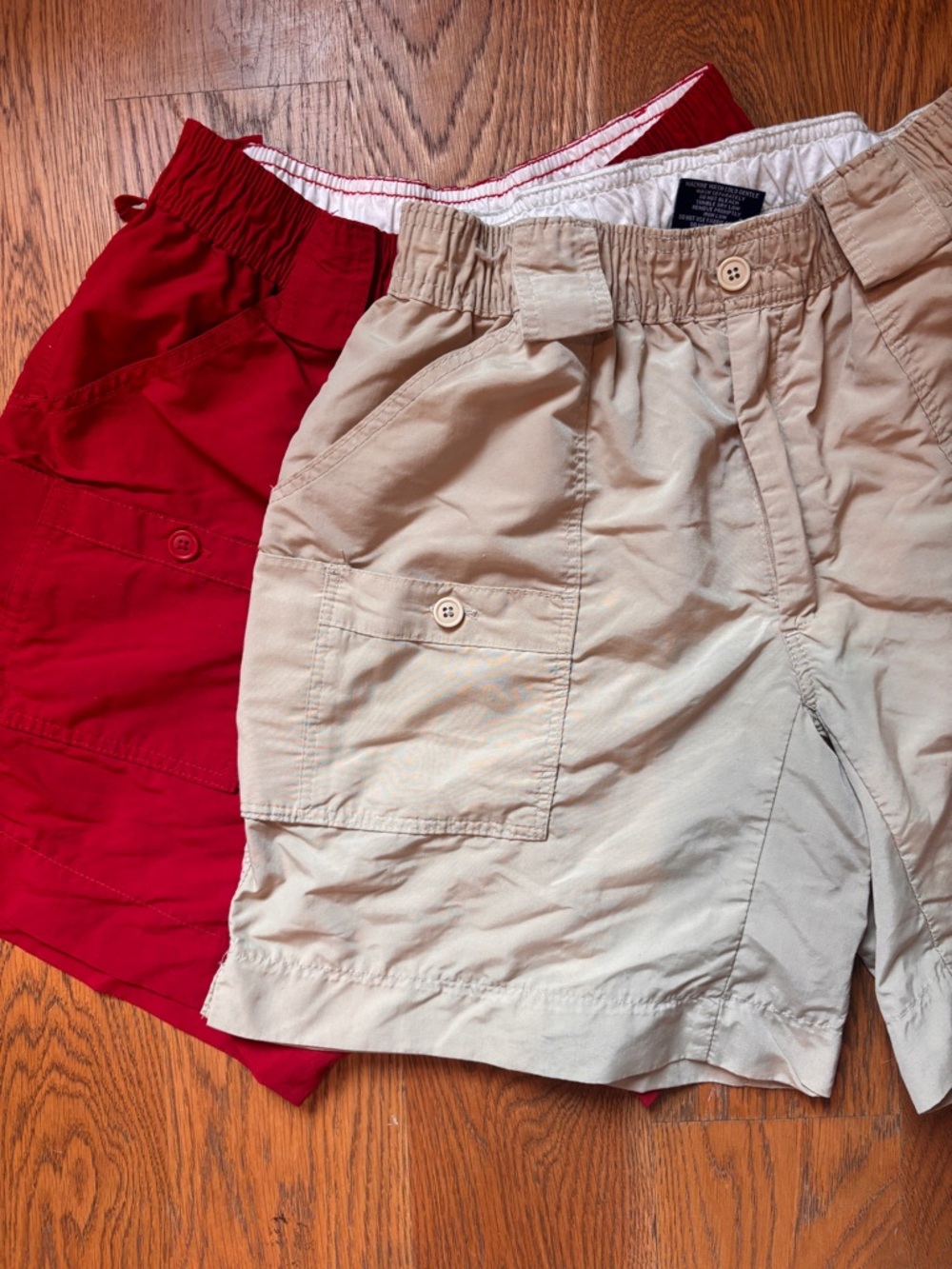 AFTCO Red and Tan Shorts Set